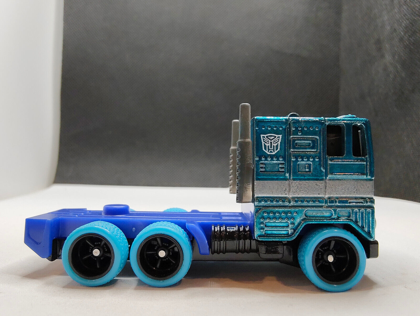 Hot Wheels Optimus Prime | Mattel Creations